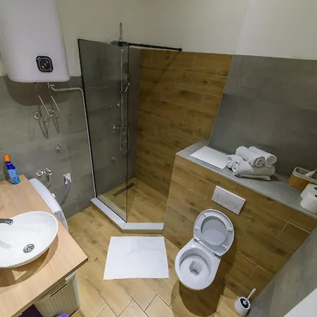 Апартаменты Jakov *